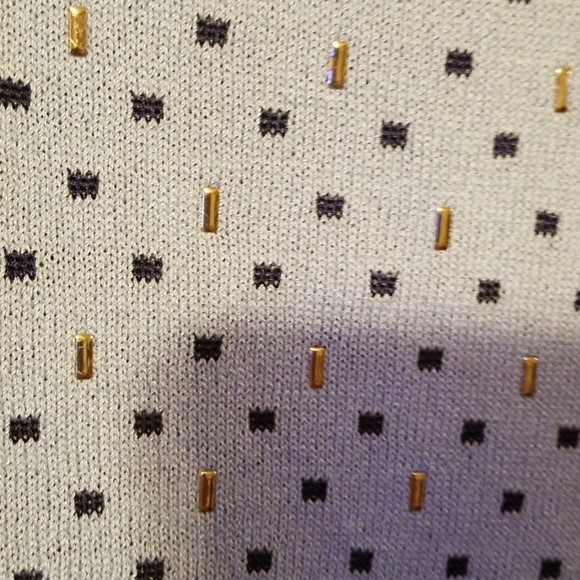 tank top - Picture 2 of 4